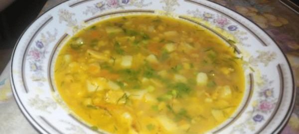 Гороховый суп с беконом и картошкой